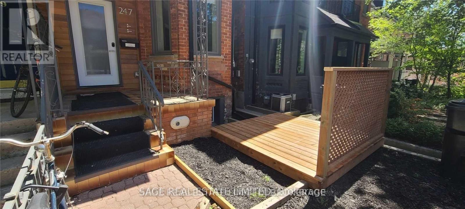 247 Lisgar Street, Toronto, Ontario M6J 3G8 - Photo 12 - C13477224