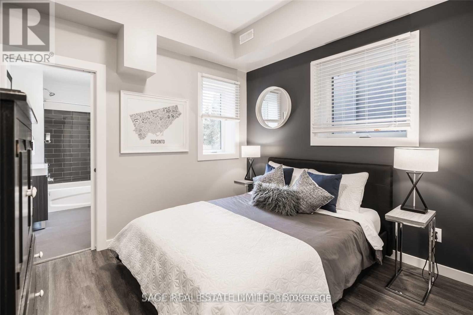 247 Lisgar Street, Toronto, Ontario M6J 3G8 - Photo 7 - C13477224