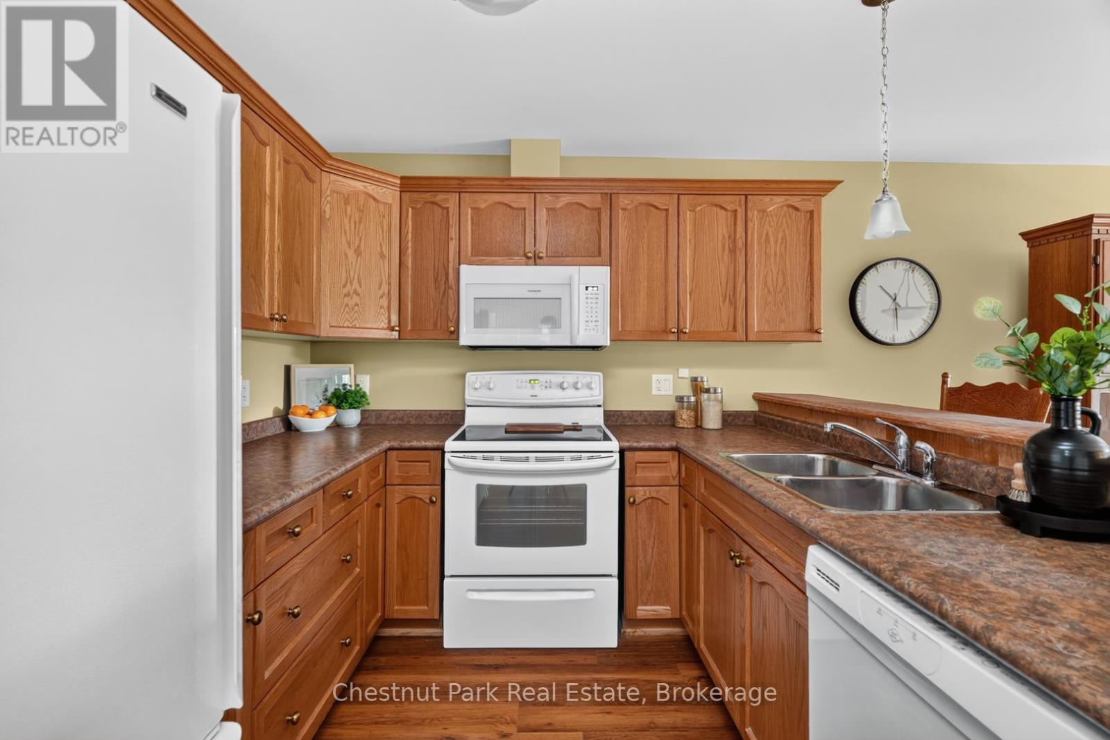 303 - 10a Kimberley Avenue, Bracebridge, Ontario  P1L 0A4 - Photo 13 - X13477240