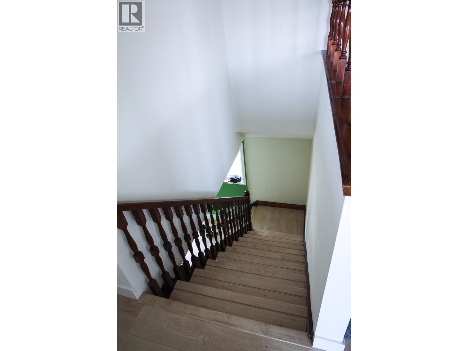 Listing image 24
