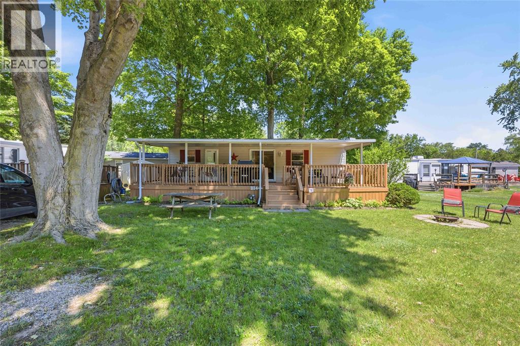 9338 Ipperwash Road West Unit# #b14