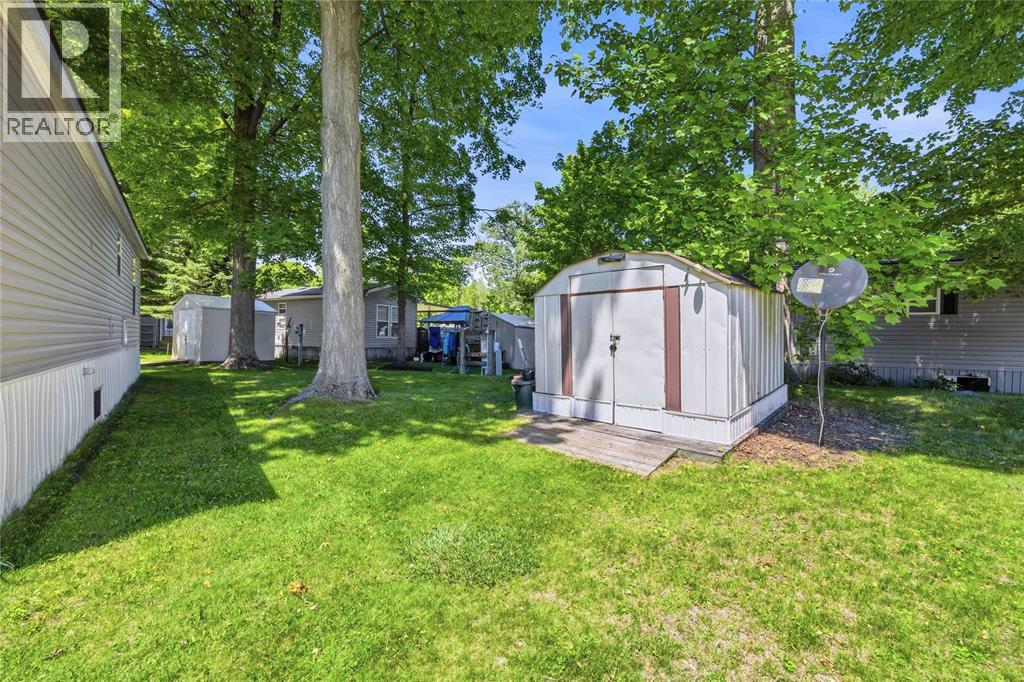 9338 Ipperwash Road West Unit# #B14, Lambton Shores photo 19