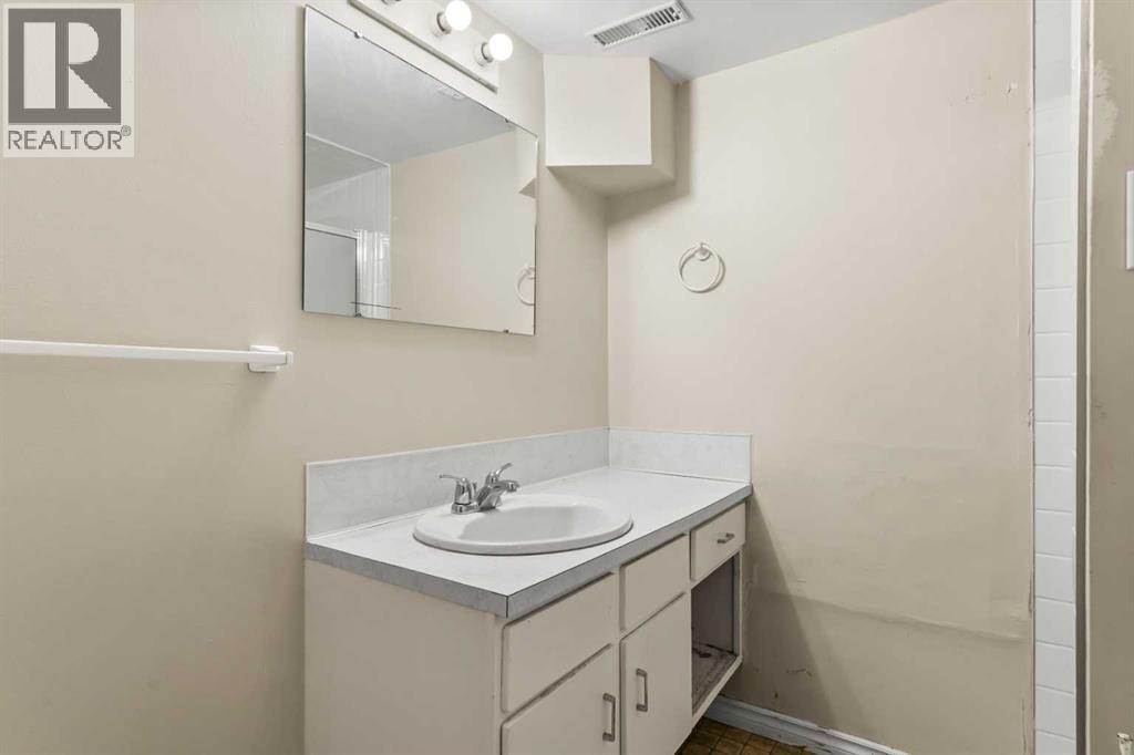 2530 16a Street Nw, Calgary, Alberta  T2M 3R4 - Photo 29 - A2319550