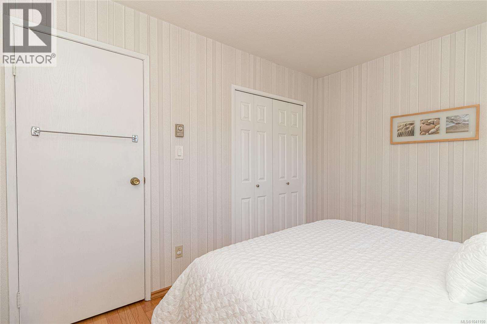 1 4391 Torquay Dr, Saanich, British Columbia V8N 3L3 - Photo 16 - 1041150