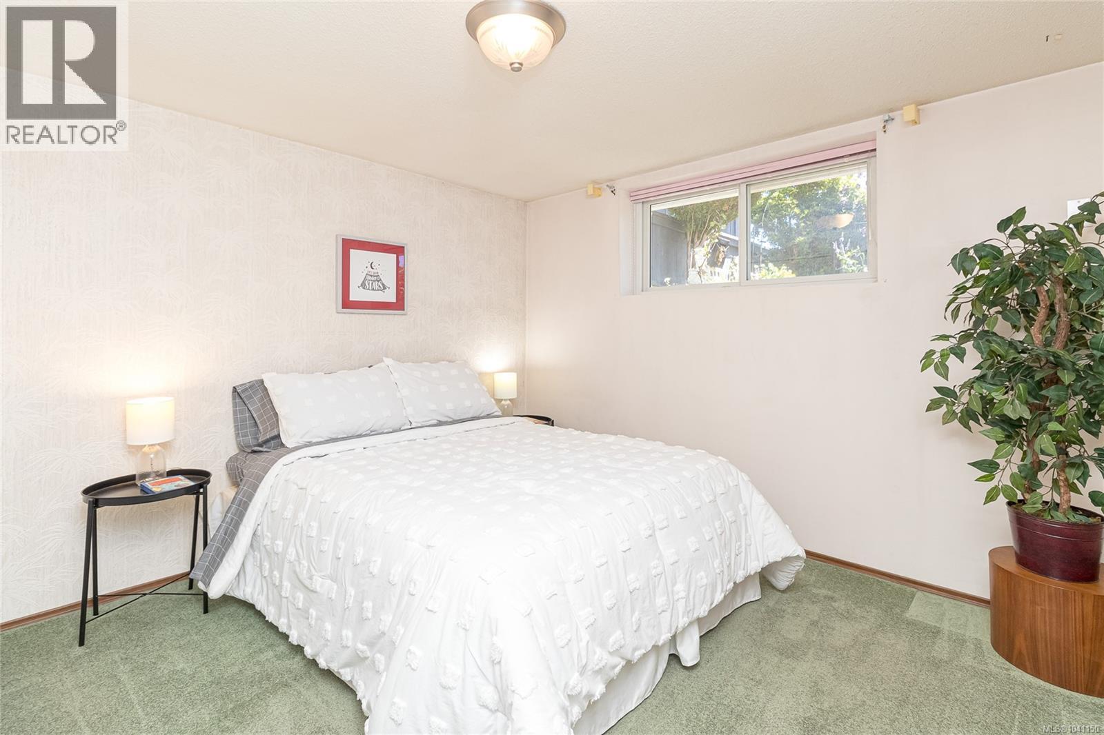 1 4391 Torquay Dr, Saanich, British Columbia V8N 3L3 - Photo 18 - 1041150