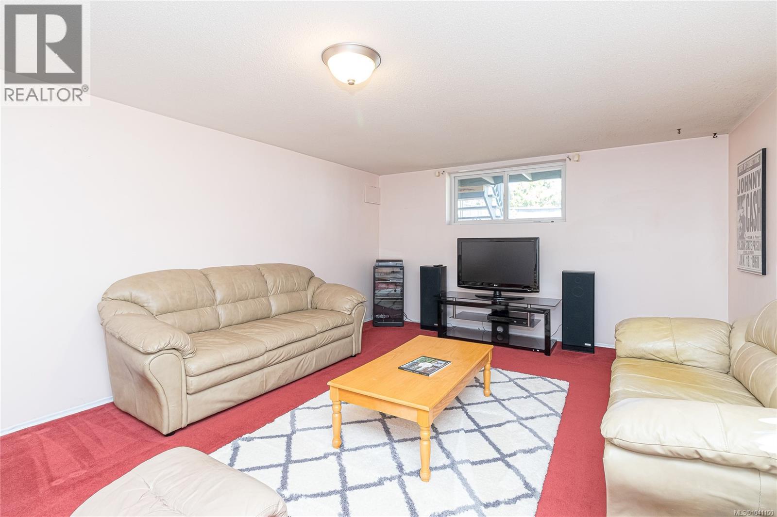 1 4391 Torquay Dr, Saanich, British Columbia V8N 3L3 - Photo 22 - 1041150