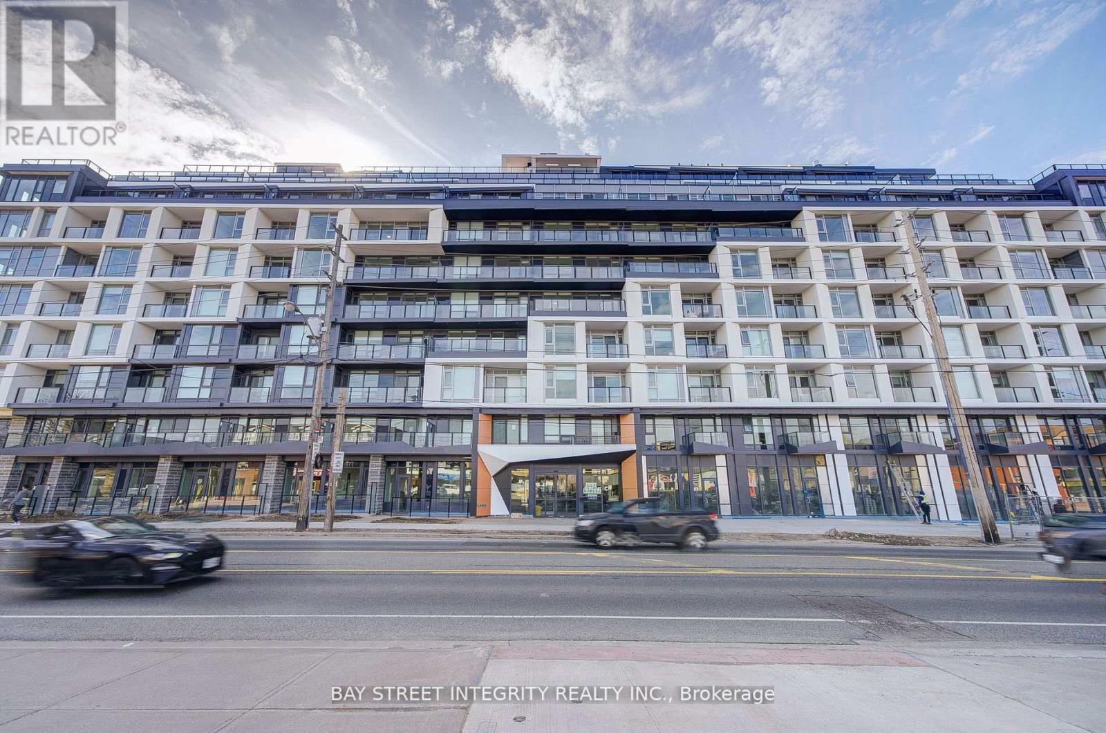 205 - 556 MARLEE AVENUE, Toronto, Ontario