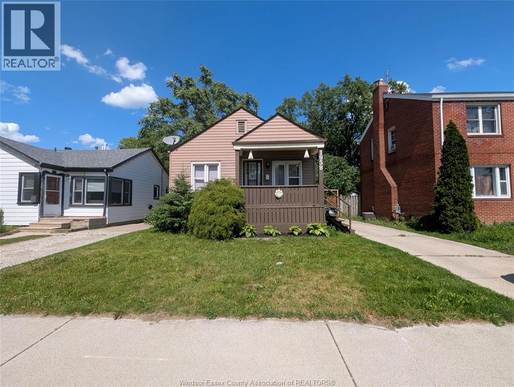 1958 Tourngeau Road, Windsor, Ontario  N8W 4N3 - Photo 2 - 26014720