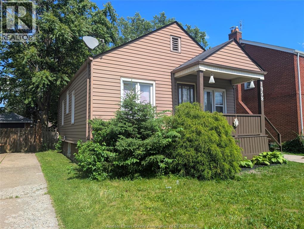 1958 Tourngeau Road, Windsor, Ontario  N8W 4N3 - Photo 5 - 26014720
