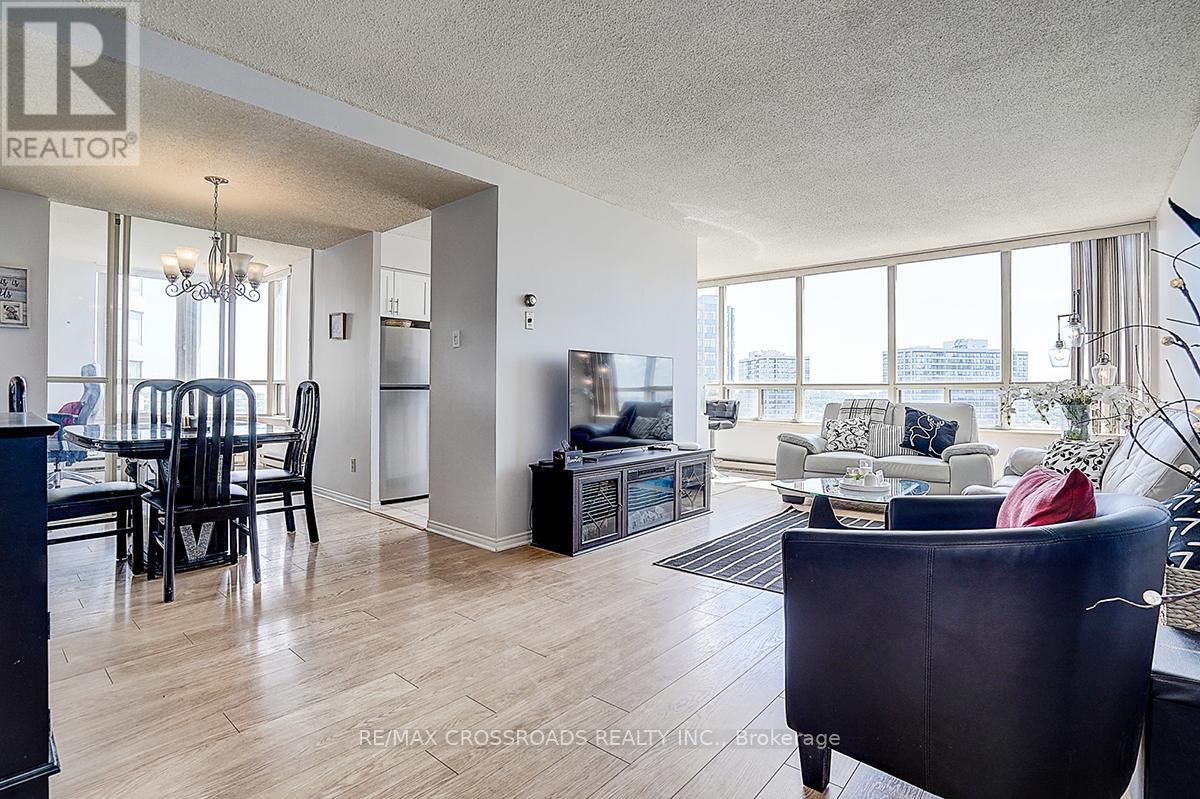 512 - 160 Alton Towers Circle, Toronto, Ontario M1V 4X8 - Photo 10 - E13477310