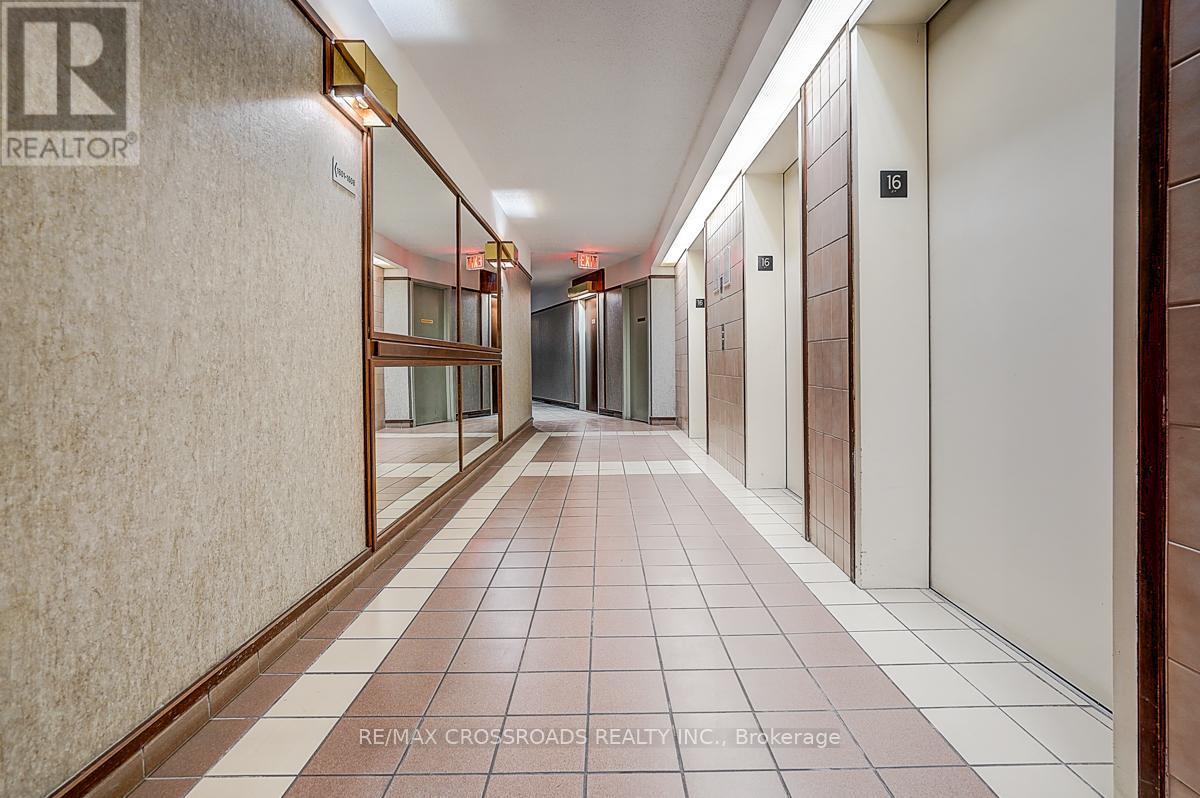 512 - 160 Alton Towers Circle, Toronto, Ontario M1V 4X8 - Photo 5 - E13477310