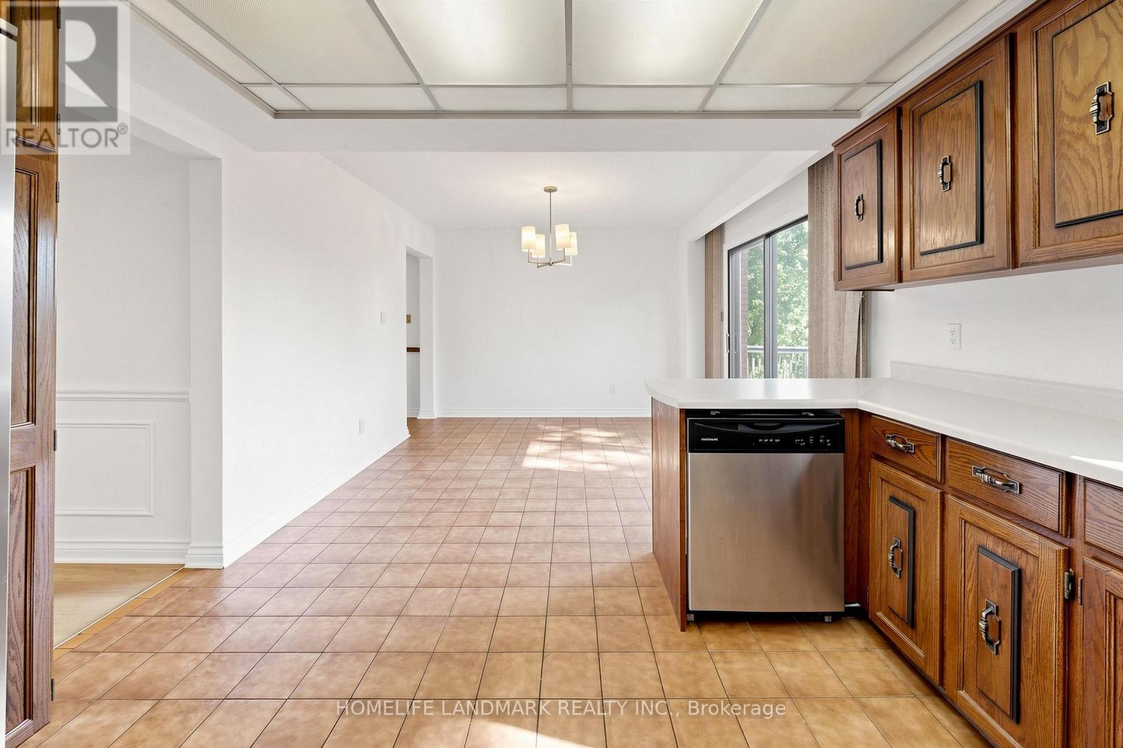 23 Dorian Place, Vaughan, Ontario L4J 2M3 - Photo 15 - N13477322