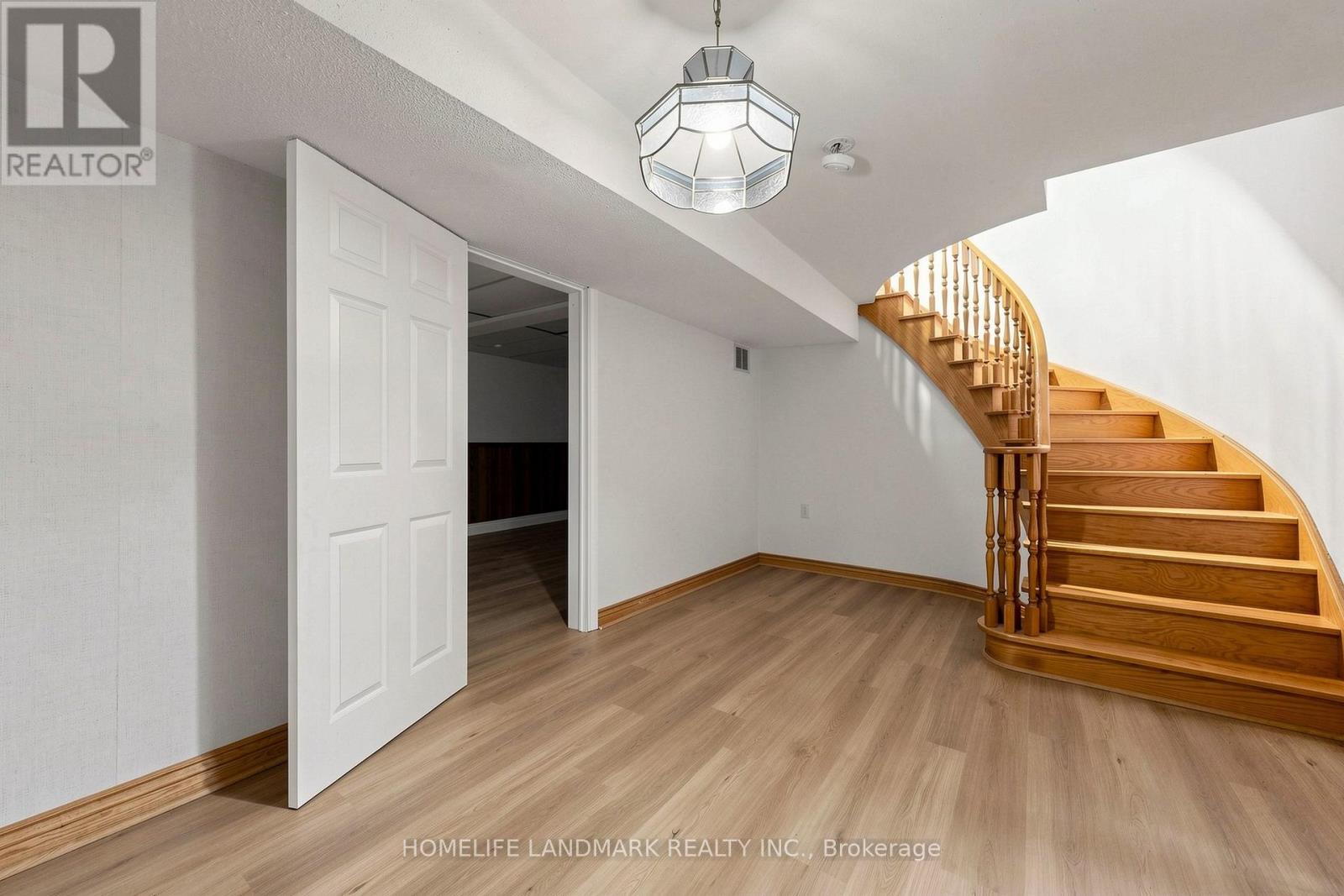 23 Dorian Place, Vaughan, Ontario L4J 2M3 - Photo 34 - N13477322