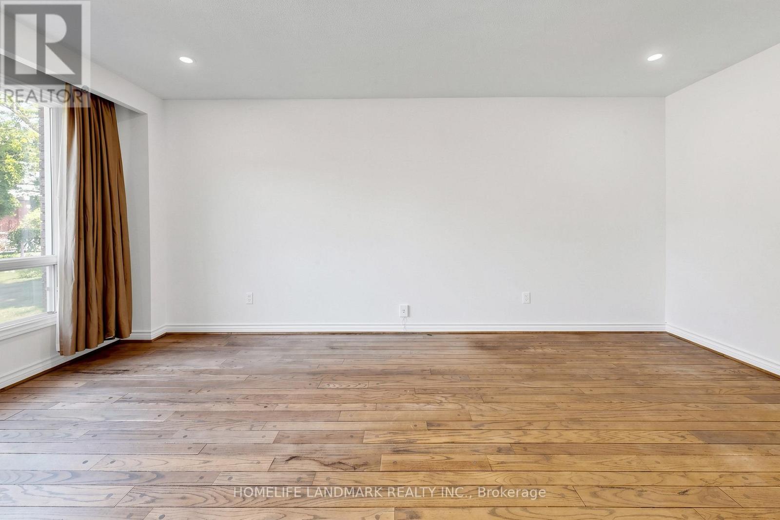 23 Dorian Place, Vaughan, Ontario L4J 2M3 - Photo 5 - N13477322
