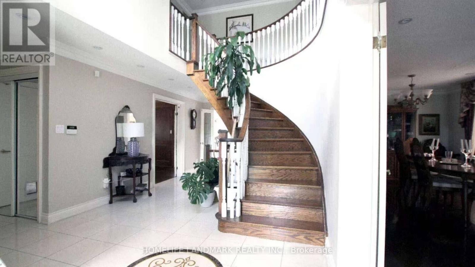 Main - 54 Castleridge Drive, Richmond Hill, Ontario  L4B 1R3 - Photo 10 - N13477340