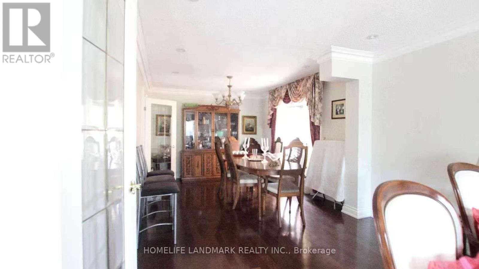 Main - 54 Castleridge Drive, Richmond Hill, Ontario  L4B 1R3 - Photo 8 - N13477340