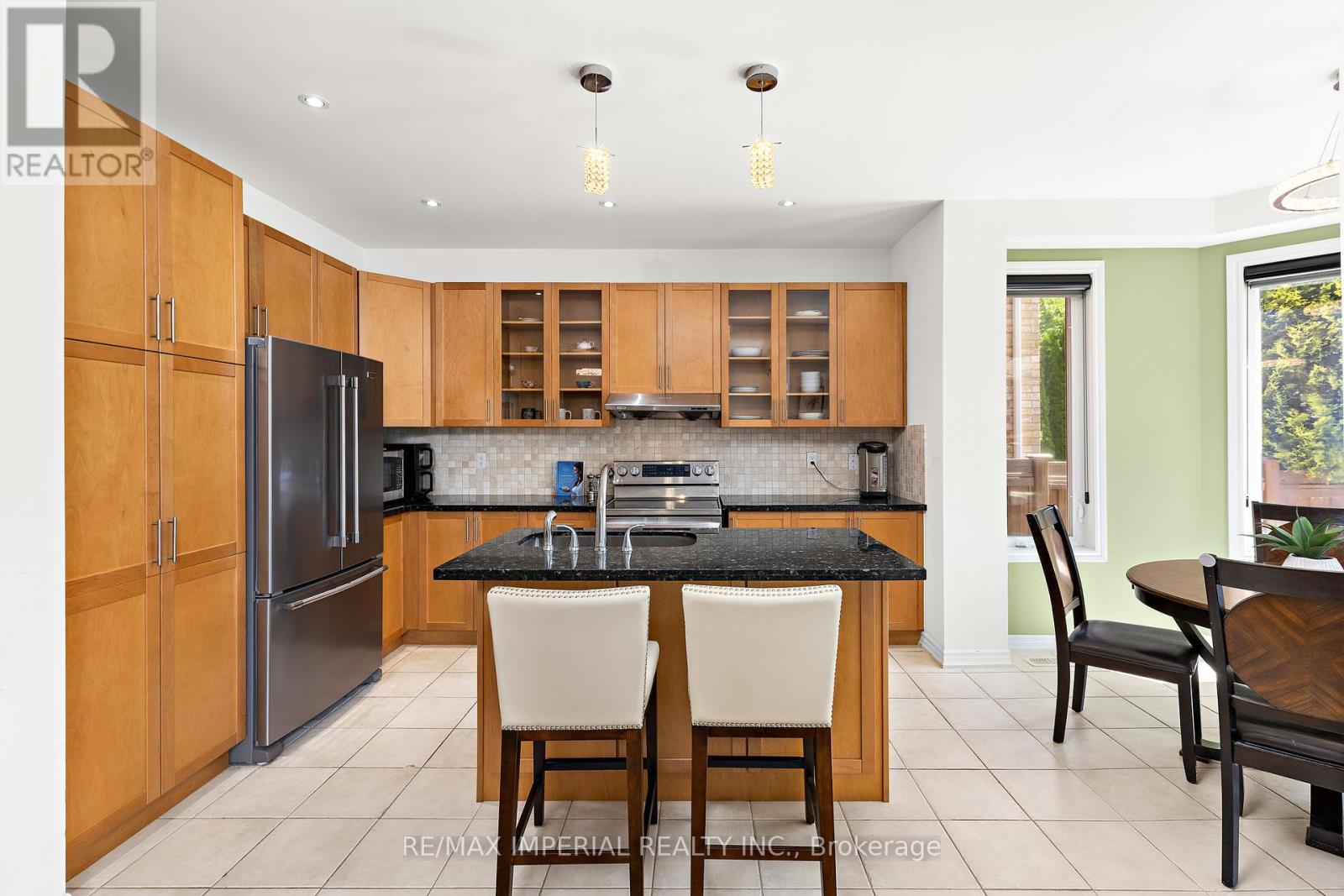 2462 Kwinter Road, Oakville, Ontario  L6M 0K6 - Photo 15 - W13477316