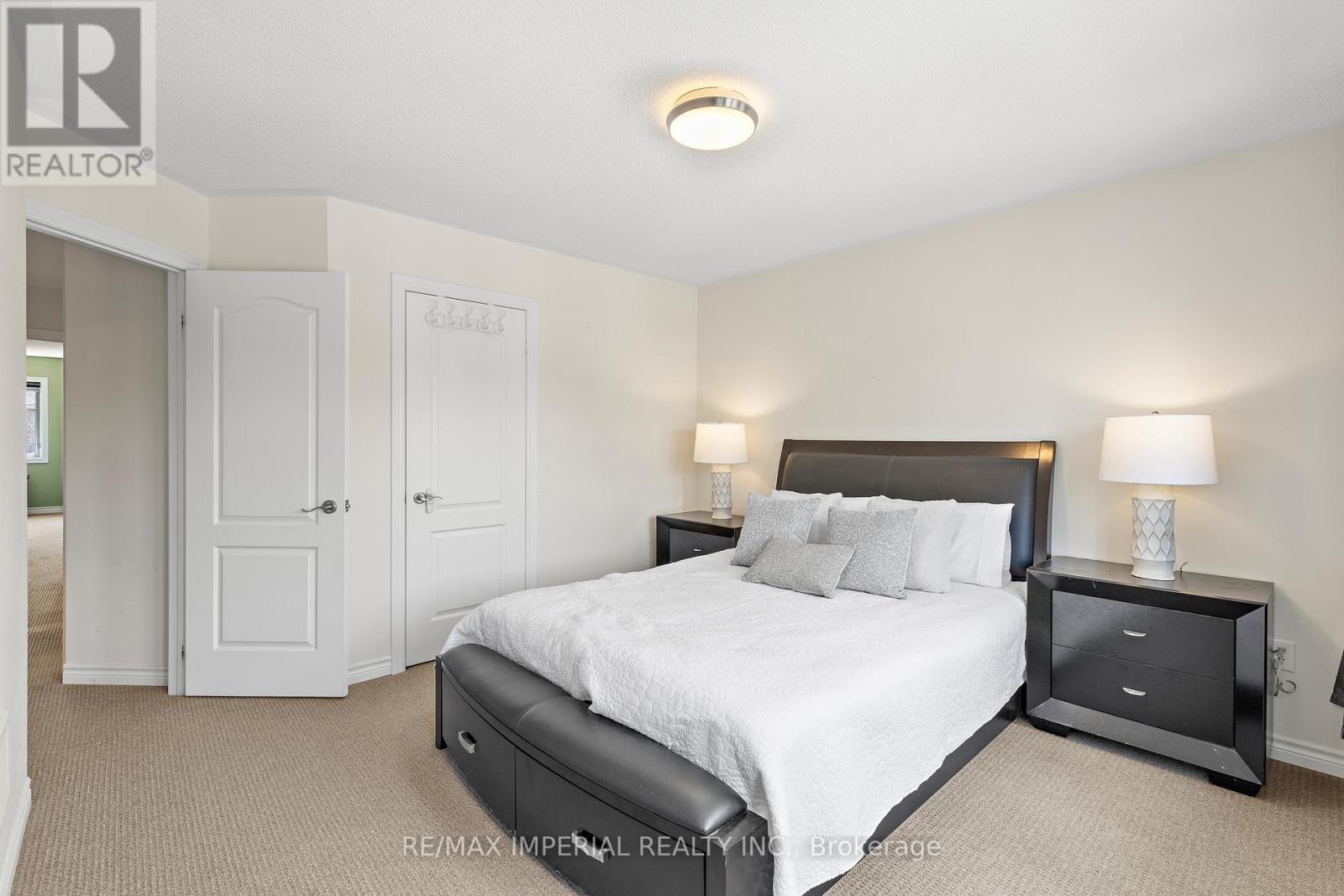 2462 Kwinter Road, Oakville, Ontario  L6M 0K6 - Photo 29 - W13477316