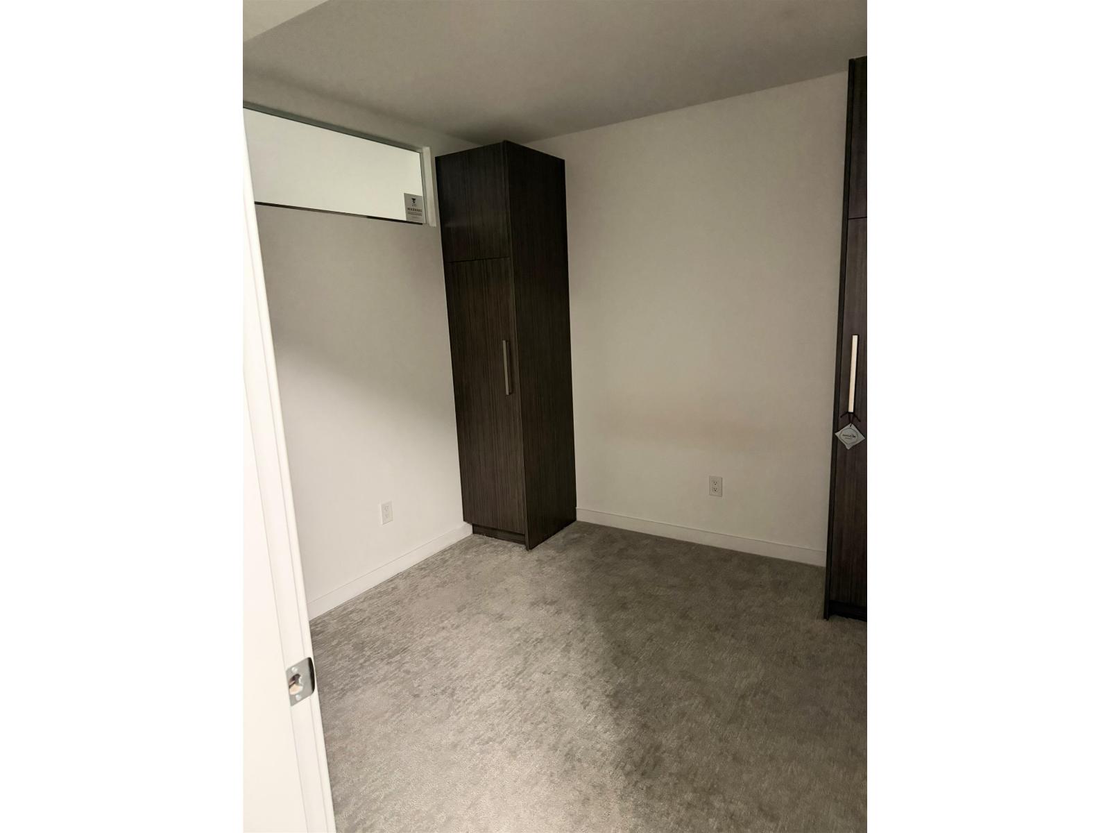 306 13350 Central Avenue, Surrey, British Columbia  V3T 0S1 - Photo 3 - R3138272