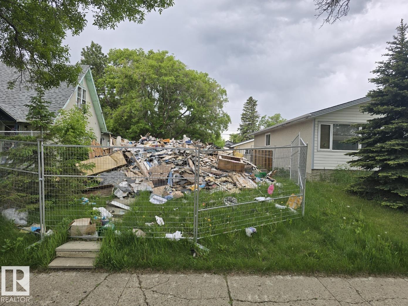13024 65 ST NW, Edmonton, Alberta