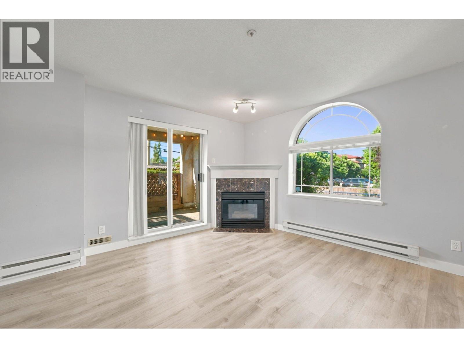 102 2380 Shaughnessy Street, Port Coquitlam, British Columbia  V3C 3E3 - Photo 4 - R3138698