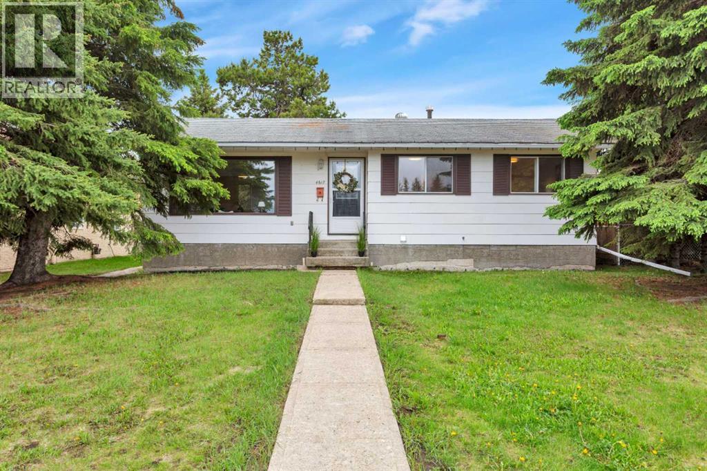 4617 54 Avenue, Rimbey, Alberta  T0C 2J0 - Photo 1 - A2317785