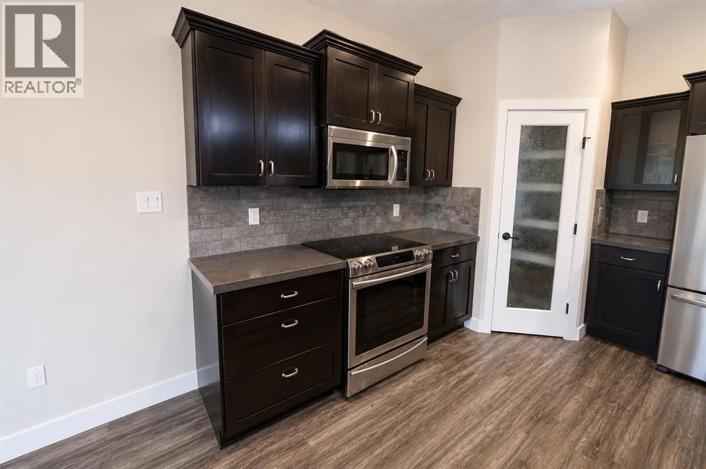 8722 Willow Drive, Grande Prairie, Alberta  T8X 0G8 - Photo 5 - A2321253