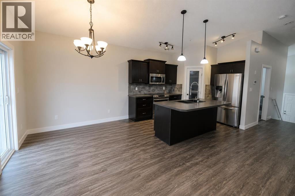 8722 Willow Drive, Grande Prairie, Alberta  T8X 0G8 - Photo 7 - A2321253