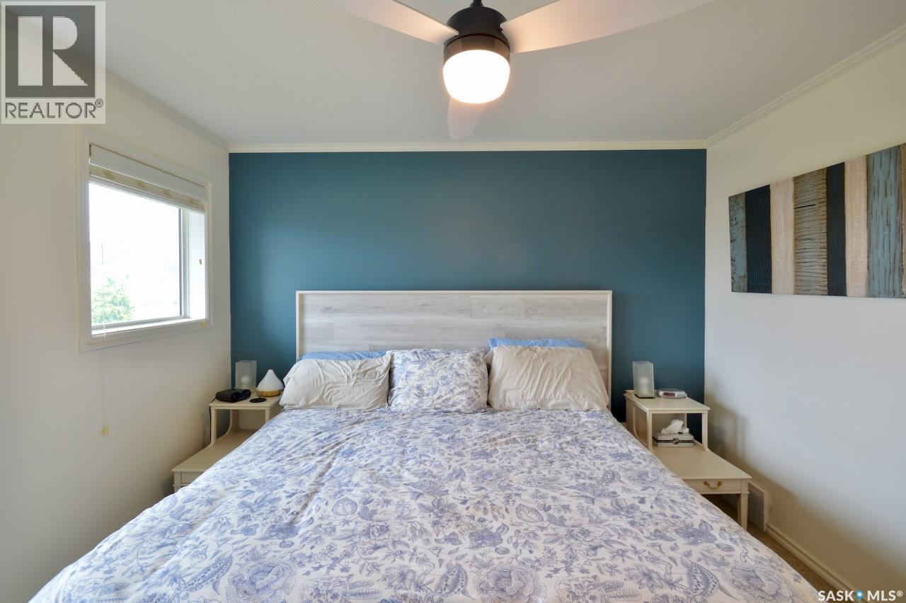 1018 Willowgrove Crescent, Saskatoon, Saskatchewan  S7W 0H7 - Photo 42 - SK039941