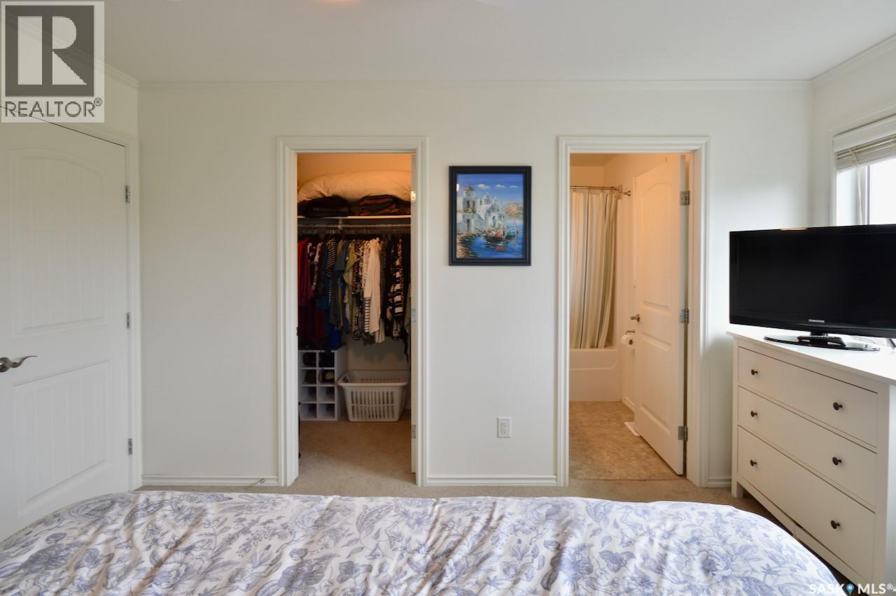 1018 Willowgrove Crescent, Saskatoon, Saskatchewan  S7W 0H7 - Photo 44 - SK039941