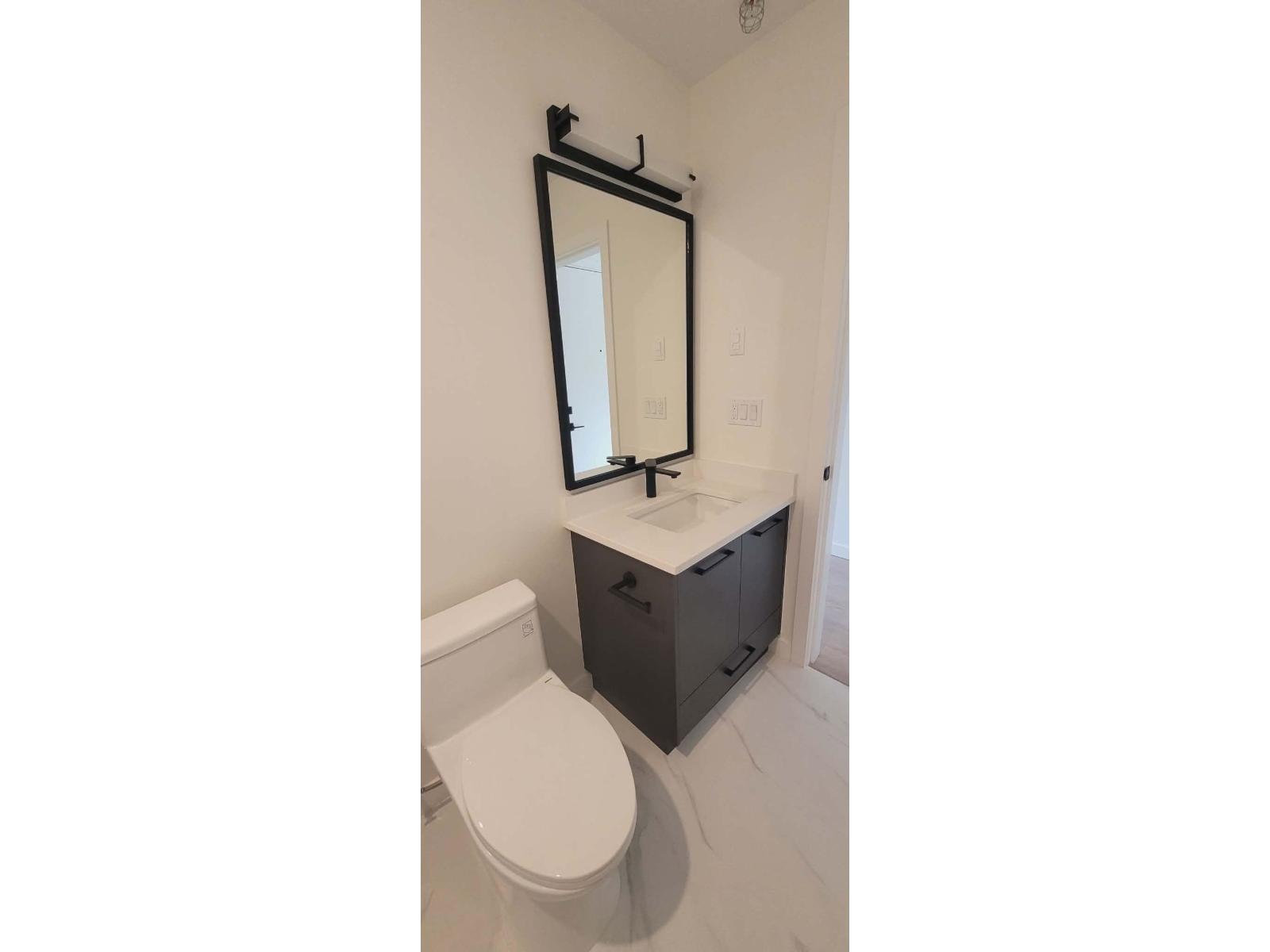 312 6270 Gooseberry Drive, Surrey, British Columbia  V3S 0C8 - Photo 4 - R3138817