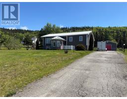 <div class="price">$370,000</div> 19 Gillingham Avenue<br>Norris Arm, Newfoundland & Labrador<br><div class='bed_bath'>5 Bed | 3 Bath</div>