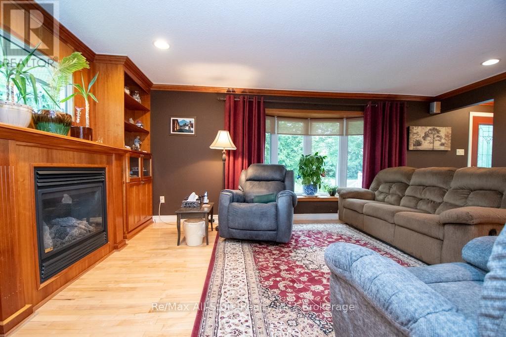 690 Post Road, Kawartha Lakes, Ontario  K0L 2X0 - Photo 9 - X13477432