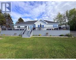 <div class="price">$529,000</div> 15a Main Street<br>Brown's Arm, Newfoundland & Labrador<br><div class='bed_bath'>3 Bed | 2 Bath</div>