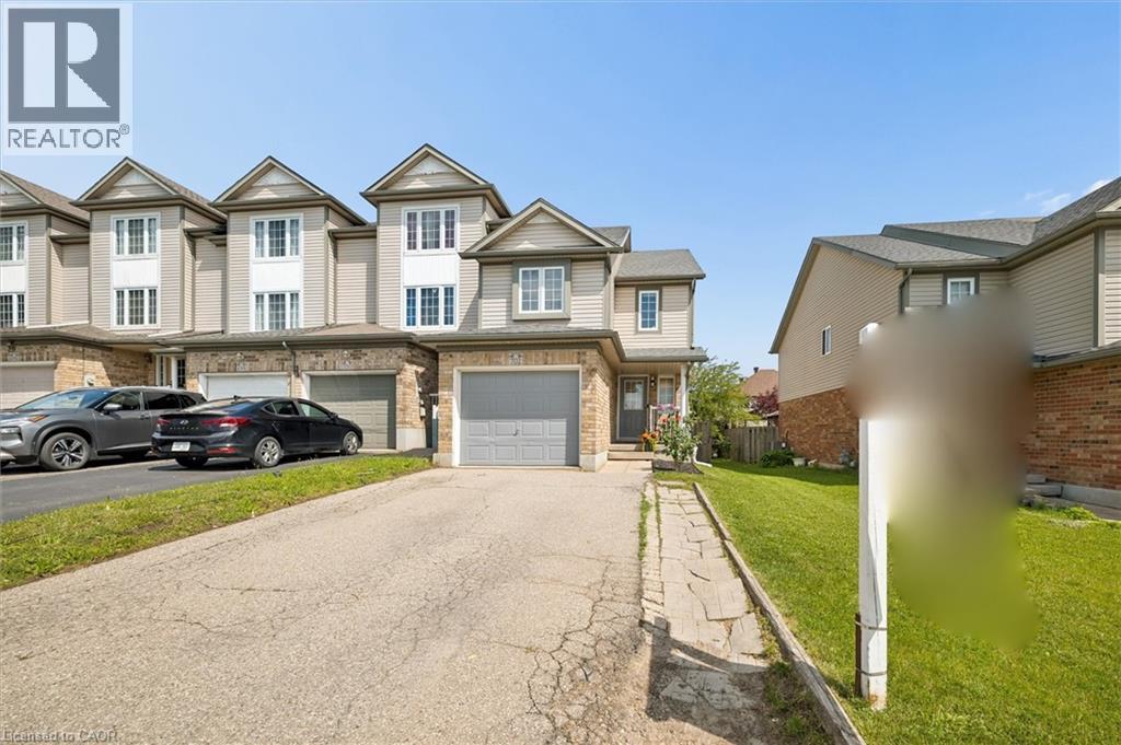 702 Activa Avenue, Kitchener, Ontario  N2E 4E1 - Photo 4 - 40841771