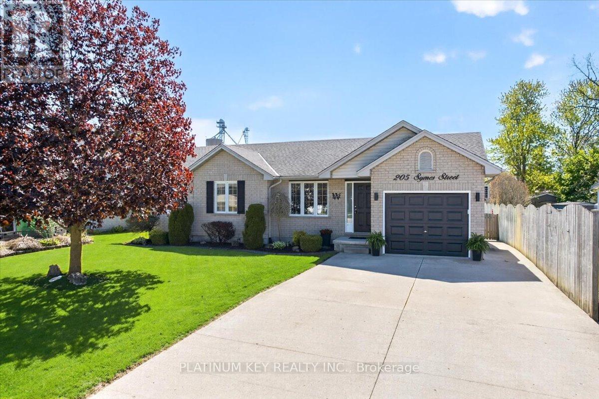 205 SYMES STREET, Southwest Middlesex, Ontario