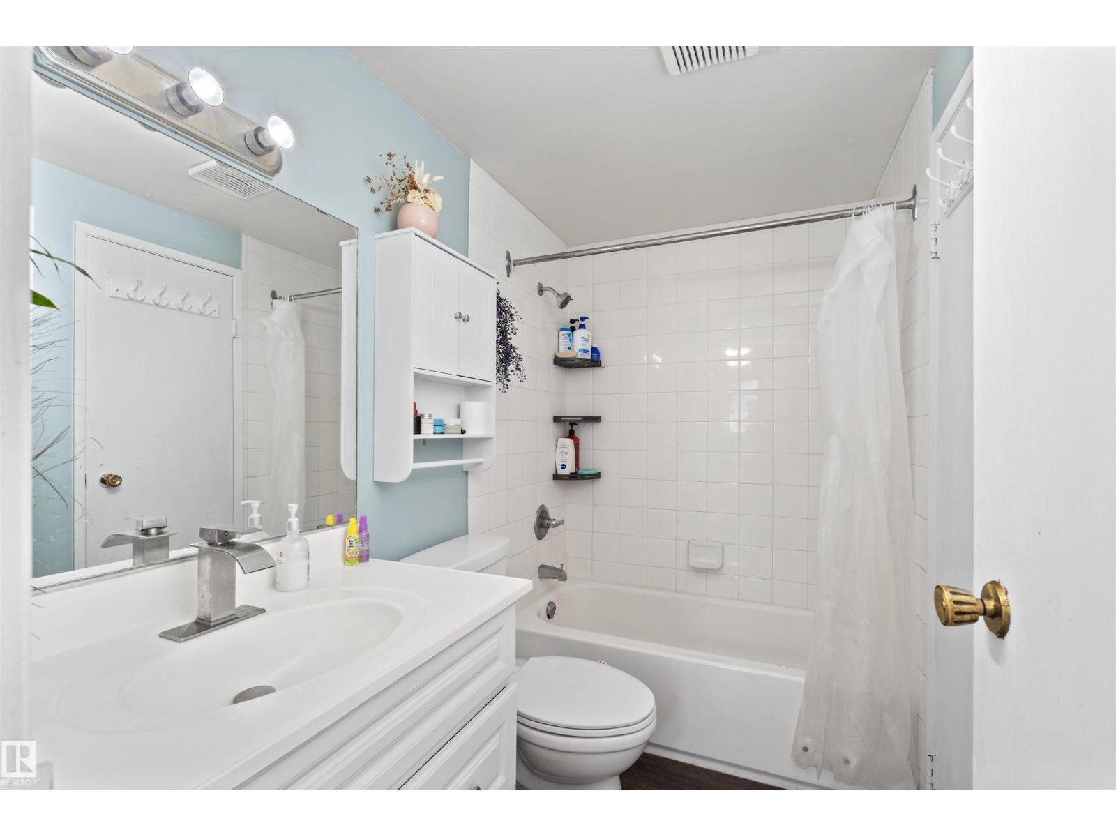 359 Kirkpatrick Cr NW, Edmonton, Alberta  T6L 5C9 - Photo 17 - E4495163