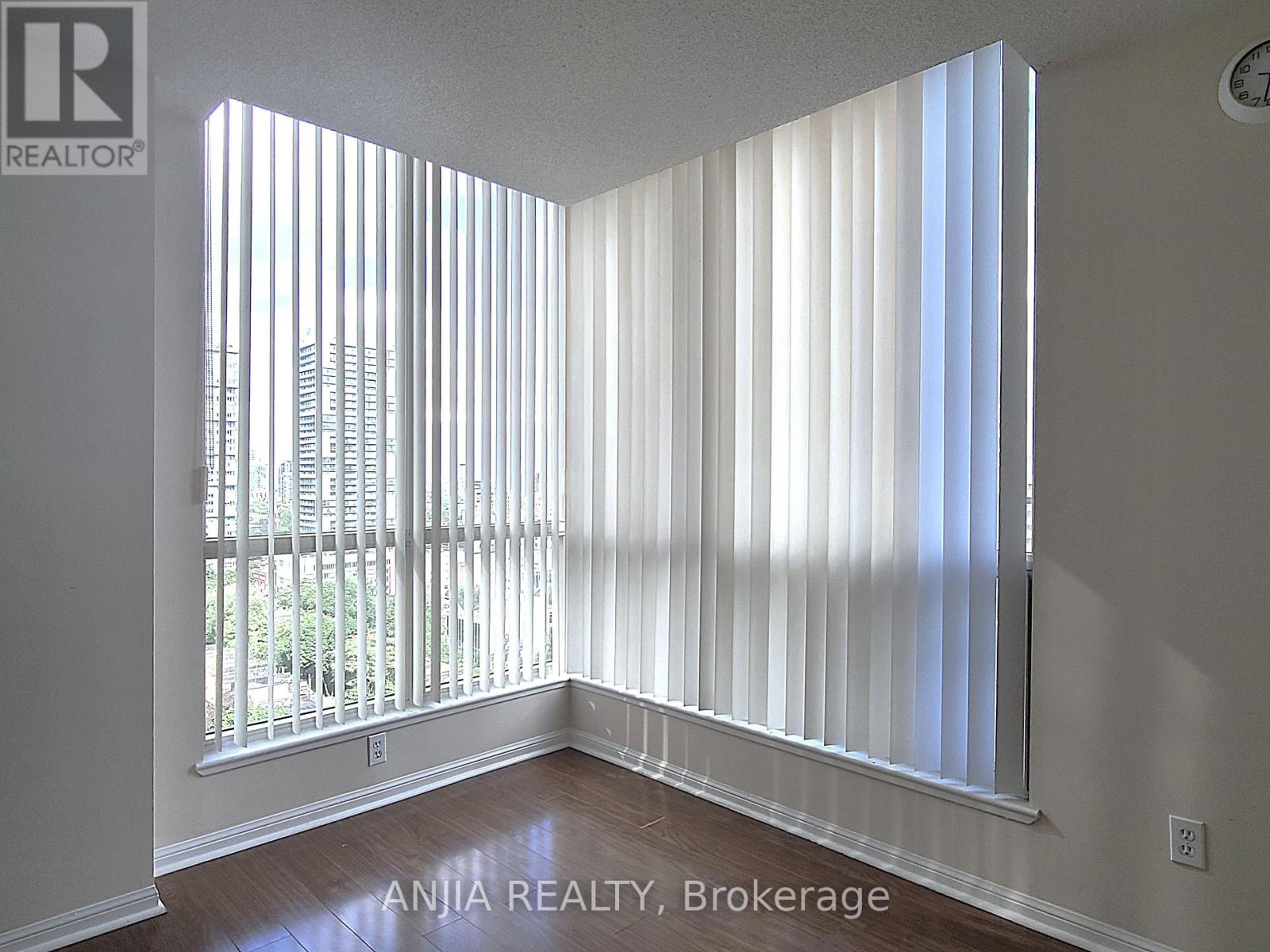 1805 - 7 Carlton Street, Toronto, Ontario  M5B 2M3 - Photo 10 - C13477378