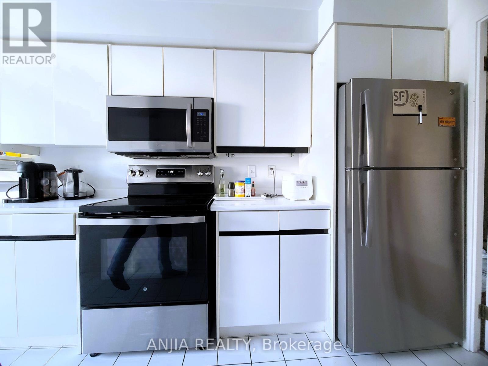 1805 - 7 Carlton Street, Toronto, Ontario  M5B 2M3 - Photo 14 - C13477378