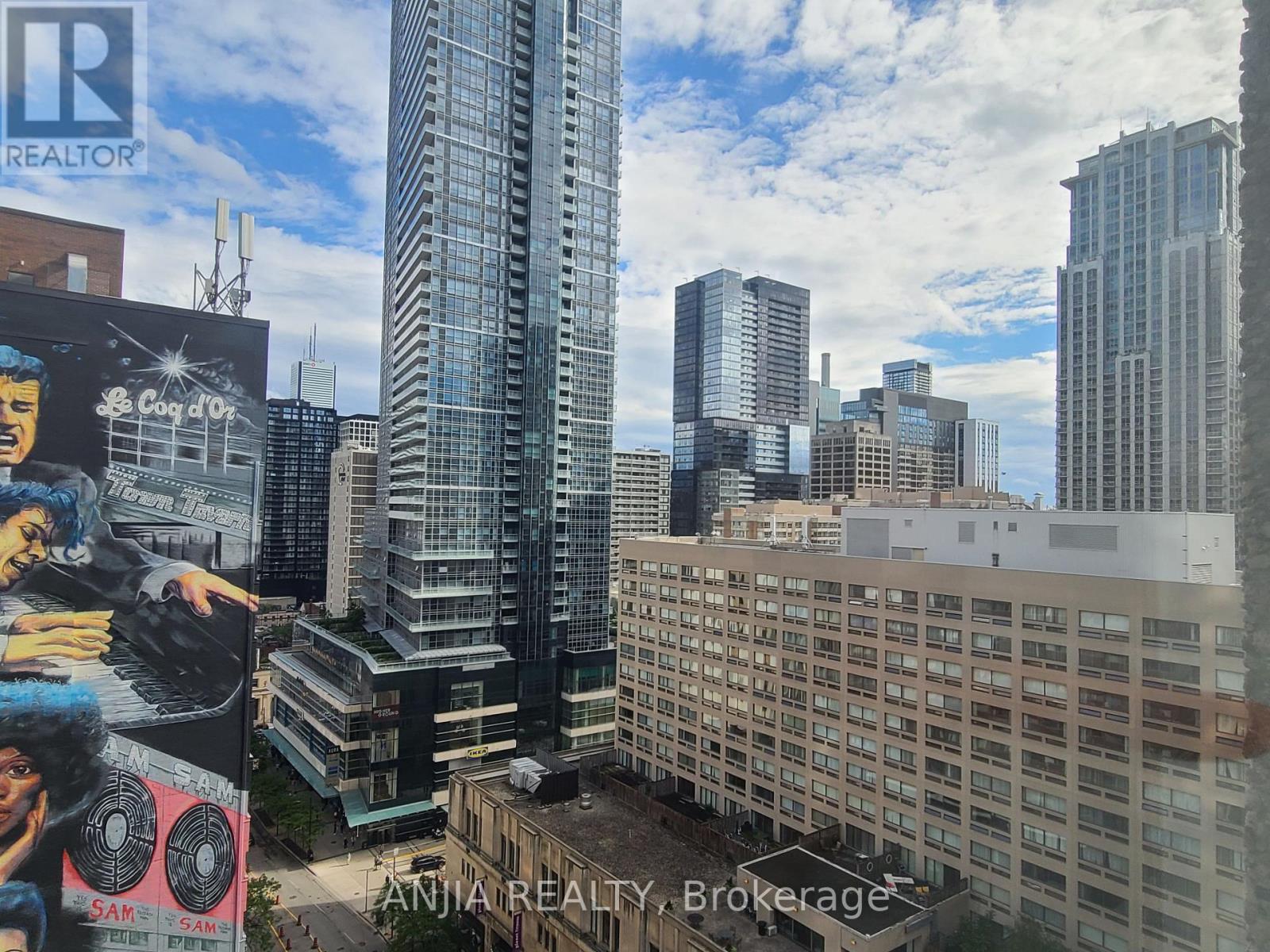 1805 - 7 Carlton Street, Toronto, Ontario  M5B 2M3 - Photo 8 - C13477378