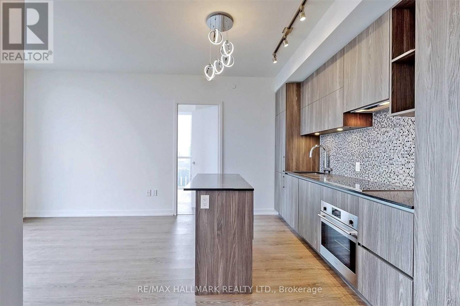 2411 - 1 Yorkville Avenue, Toronto, Ontario  M4W 1L1 - Photo 13 - C13477458