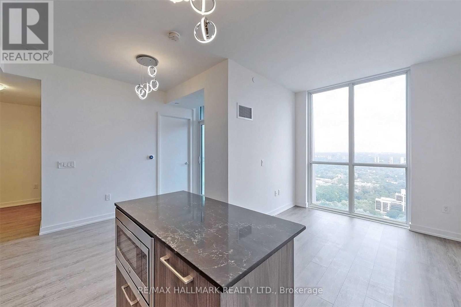 2411 - 1 Yorkville Avenue, Toronto, Ontario  M4W 1L1 - Photo 8 - C13477458