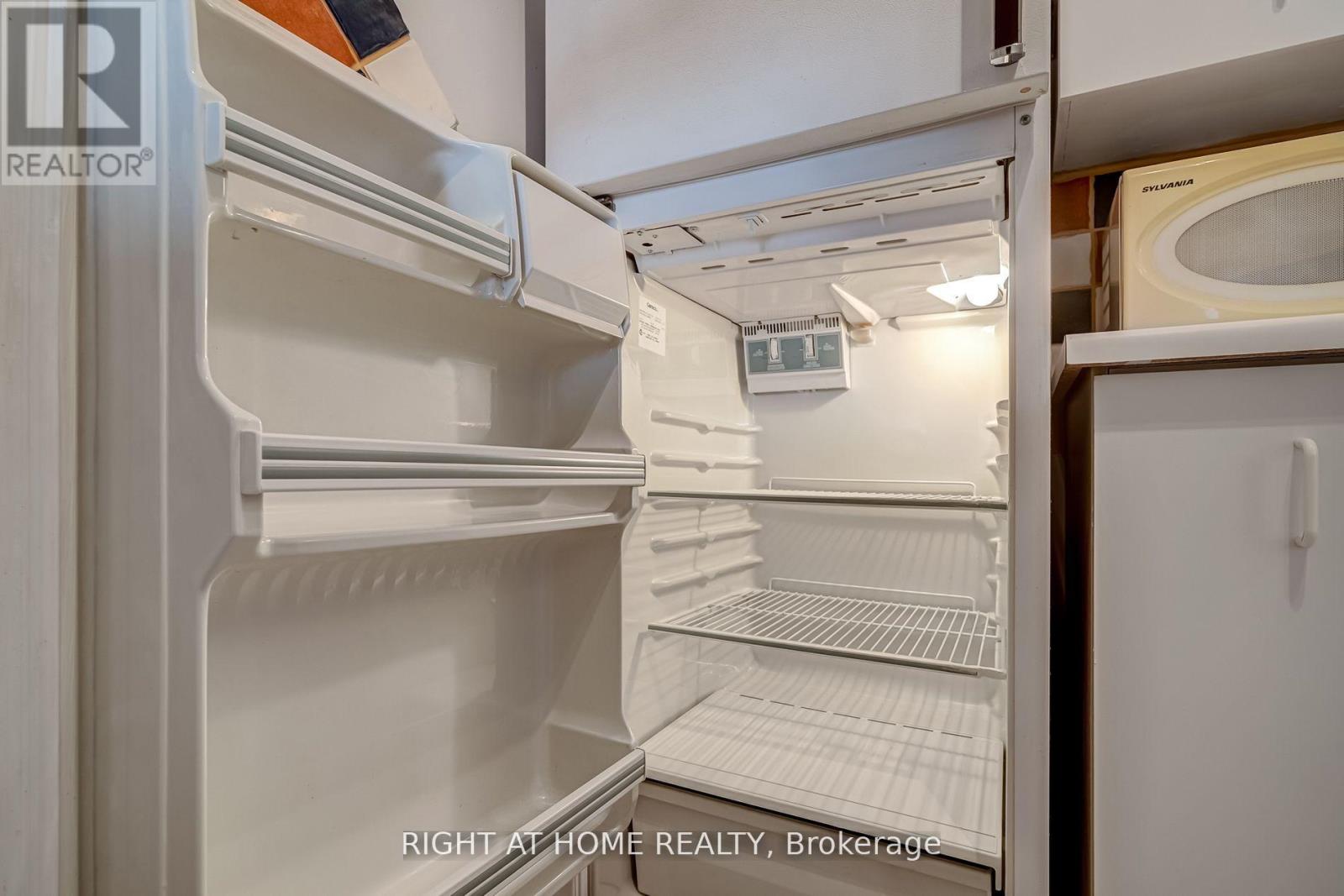 2702 - 44 St Joseph Street, Toronto, Ontario  M4Y 2W4 - Photo 6 - C13477460