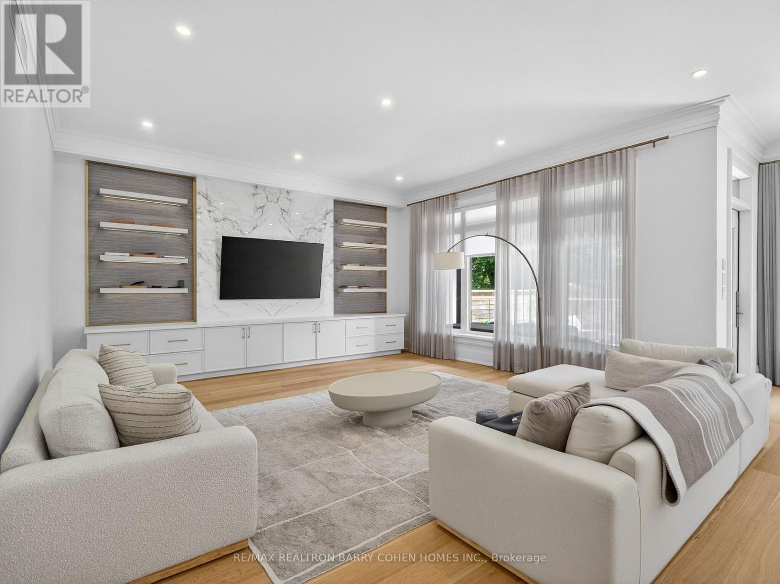 201 Hillhurst Boulevard, Toronto, Ontario  M5N 1P3 - Photo 16 - C13477462