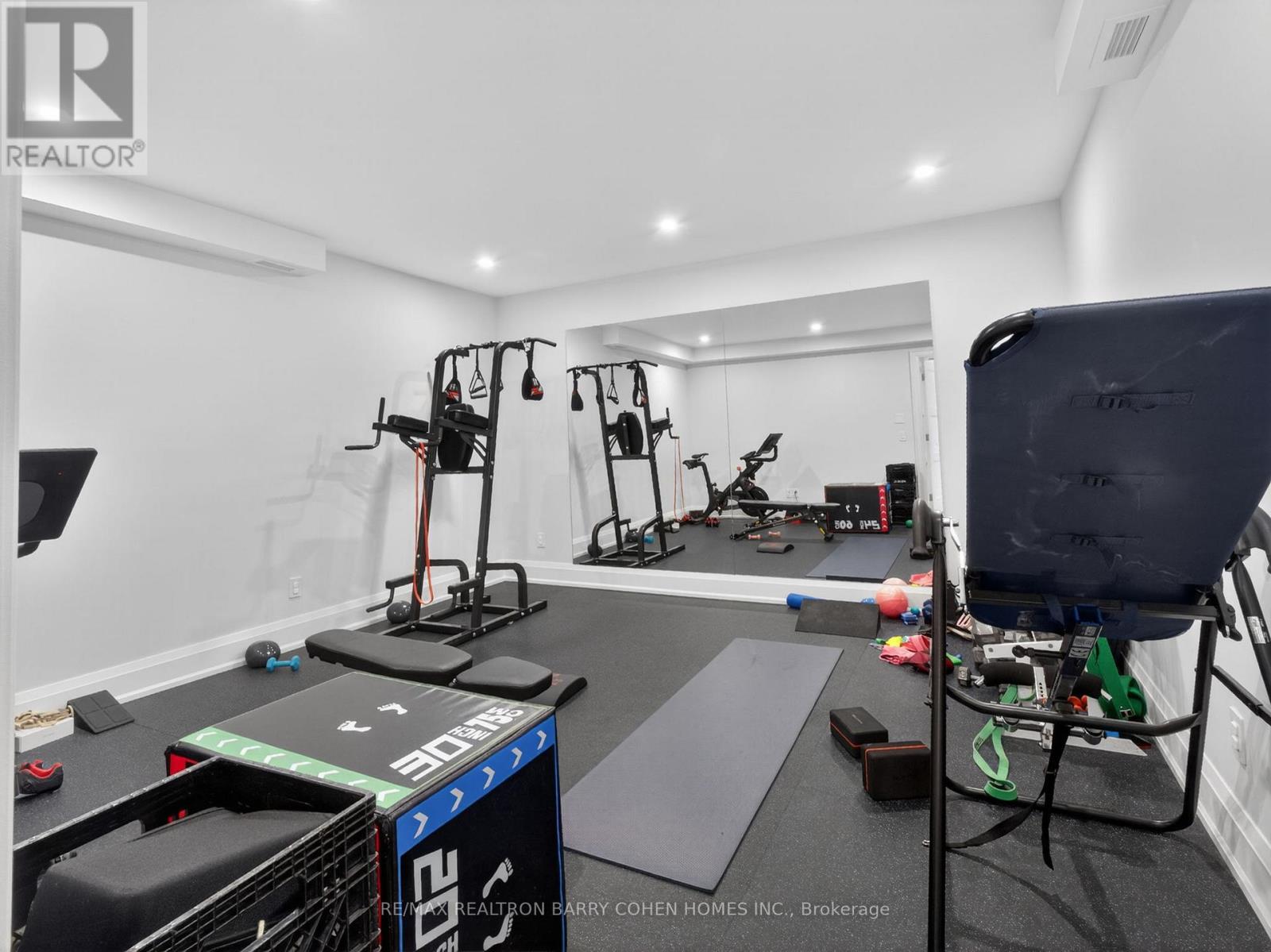201 Hillhurst Boulevard, Toronto, Ontario  M5N 1P3 - Photo 45 - C13477462