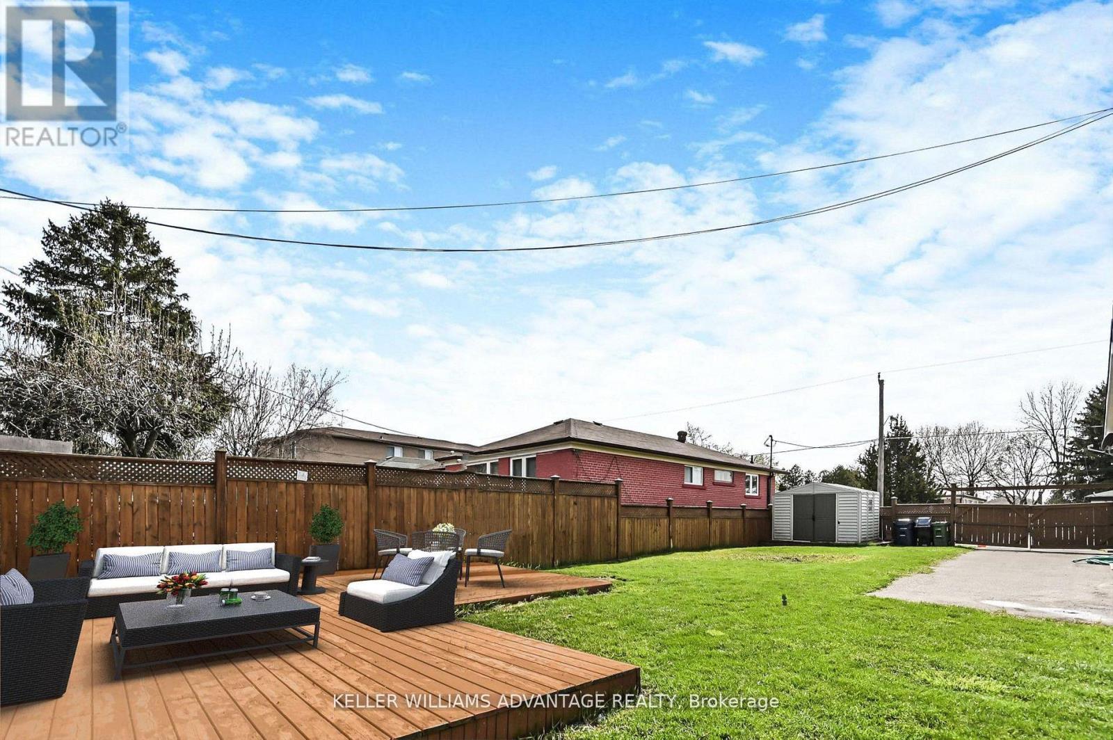 201 Linden Avenue, Toronto, Ontario  M1K 3J1 - Photo 16 - E13477402