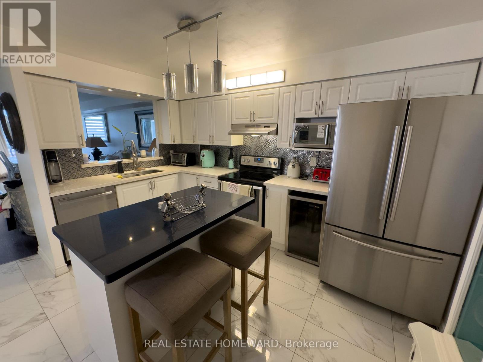 708 - 4727 Sheppard Avenue E, Toronto, Ontario  M1S 5B3 - Photo 1 - E13477418