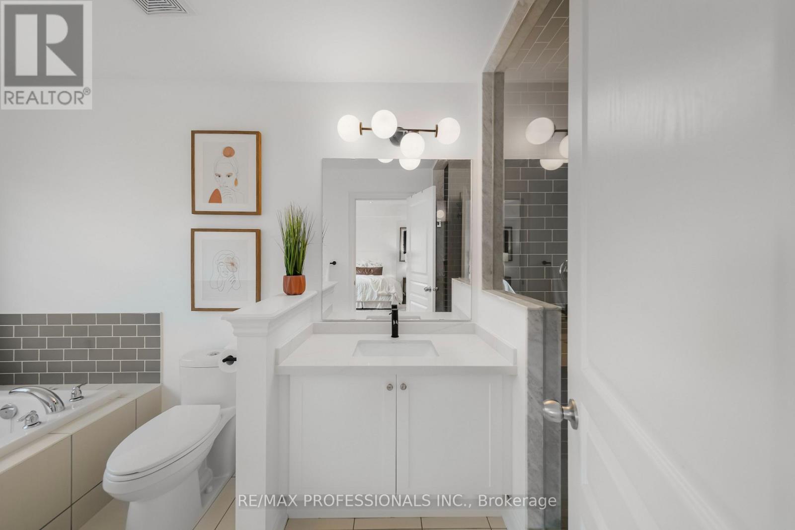 11 Pelham Drive, Vaughan, Ontario  L4H 3Z5 - Photo 20 - N13477348