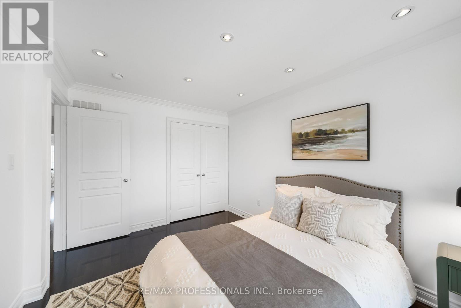 11 Pelham Drive, Vaughan, Ontario  L4H 3Z5 - Photo 25 - N13477348