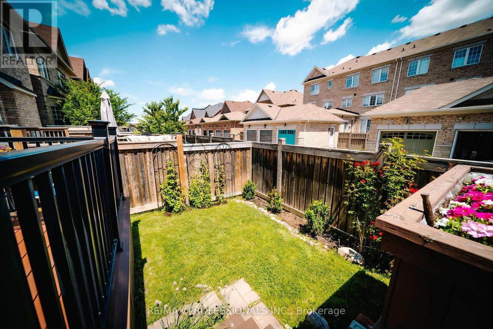 11 Pelham Drive, Vaughan, Ontario  L4H 3Z5 - Photo 37 - N13477348